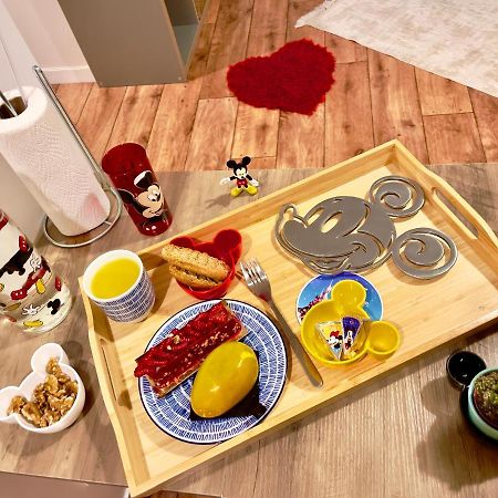 Apartamento 5 Min From Disneyland Cozy Retreat Montévrain Exterior foto